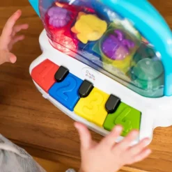Baby Einstein Pop & Glow Piano