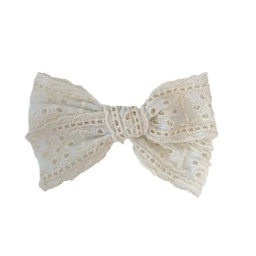 By Staer Franka Hvid Broderi Anglaise