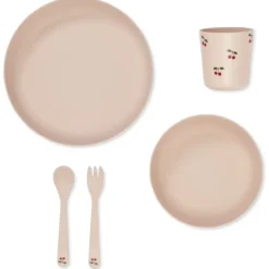 Konges Slojd Pla Dinner Set, Cherry