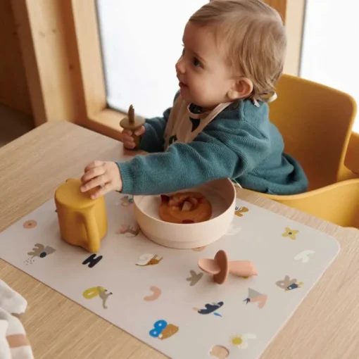 Liewood Jude Daekkeserviet, Alphabet/Sandy