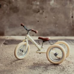 Trybike Lobecykel, Vintage Creme